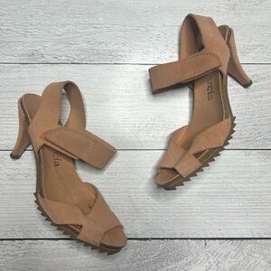 Pedro Garcia Tan Leather Heels